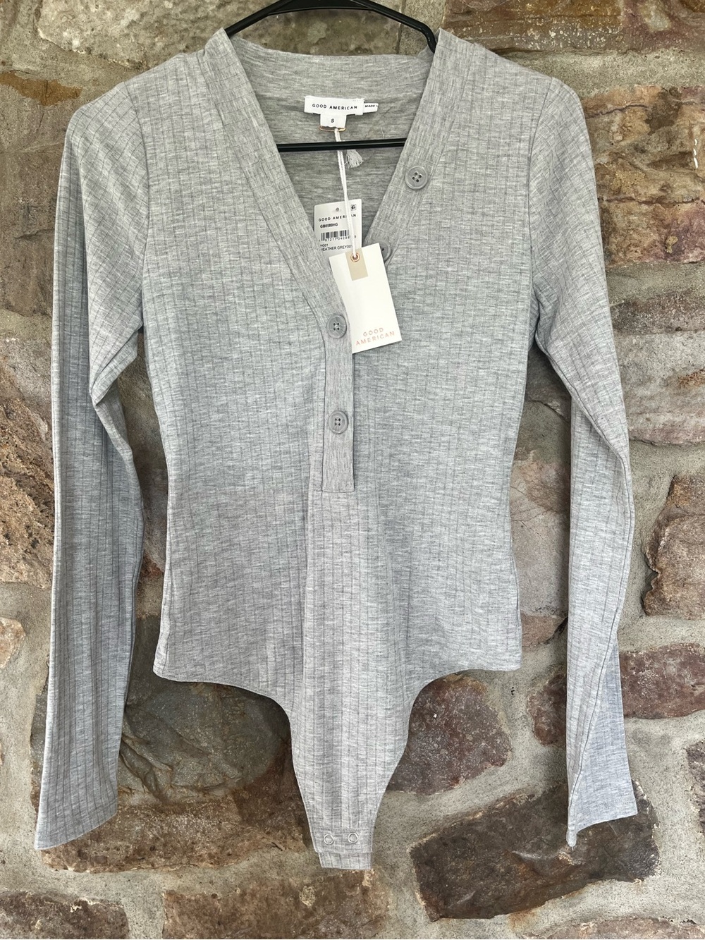 NWT Good American Ribbed Henley Gray Heather bodysuit size small